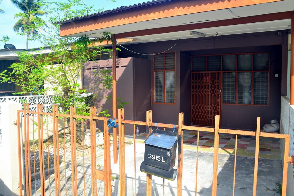 Homestay Kota Bharu, Telipot Exterior photo